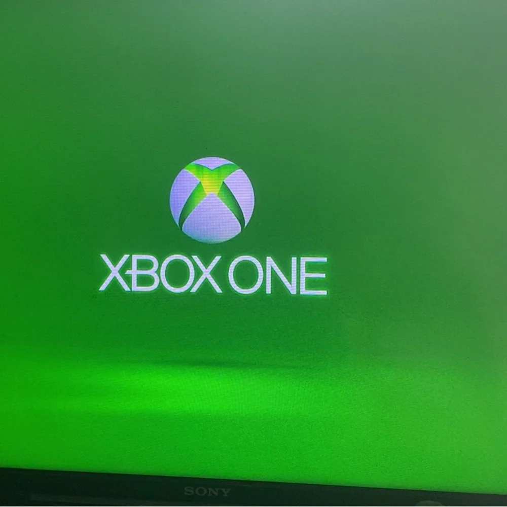 Microsoft Console - White